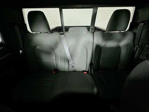 New 2026 RAM 1500 Big Horn AWD/4WD image 10