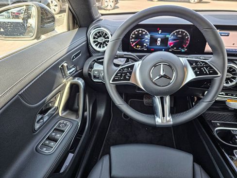 New 2025 Mercedes-Benz CLA 250 4MATIC image 37