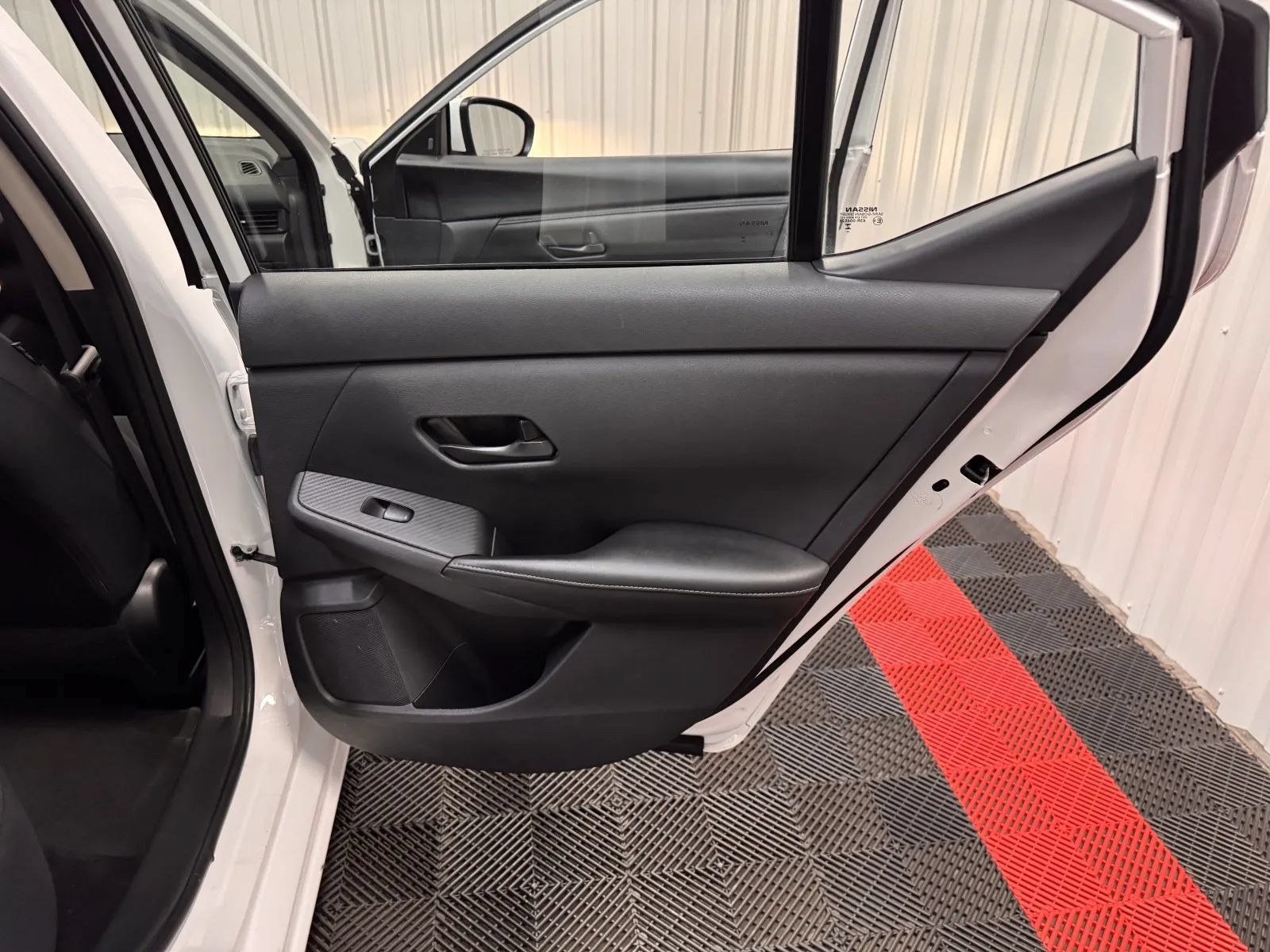 Used 2024 Nissan Sentra S FWD image 38