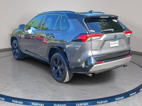 Used 2021 Toyota RAV4 XSE AWD/4WD image 8