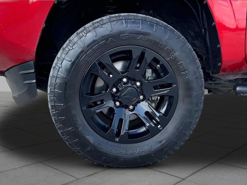 Used 2021 Toyota Tacoma SR w/ SR Convenience Package RWD image 20