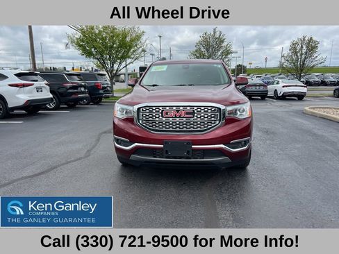 Used 2018 GMC Acadia Denali w/ Technology Package AWD/4WD image 3
