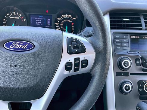 Used 2013 Ford Edge SE FWD image 20