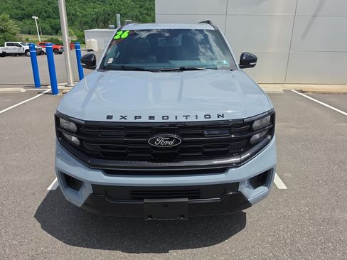 New 2026 Ford Expedition Max Platinum w/ Stealth Appearance Package AWD/4WD image 11