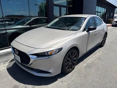 Used 2024 MAZDA MAZDA3 s FWD image 1