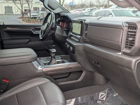 Certified 2023 Chevrolet Silverado 1500 LTZ image 22