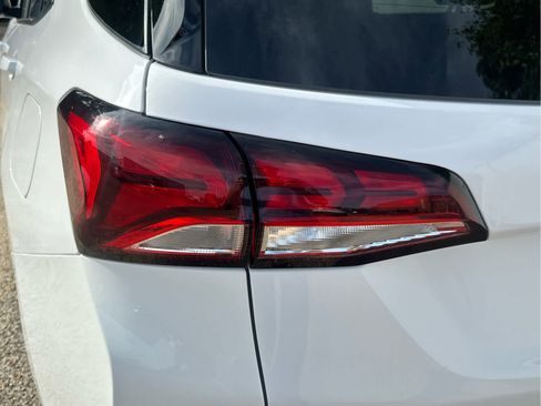 Certified 2023 Chevrolet Equinox LS w/ LS Convenience Package image 17