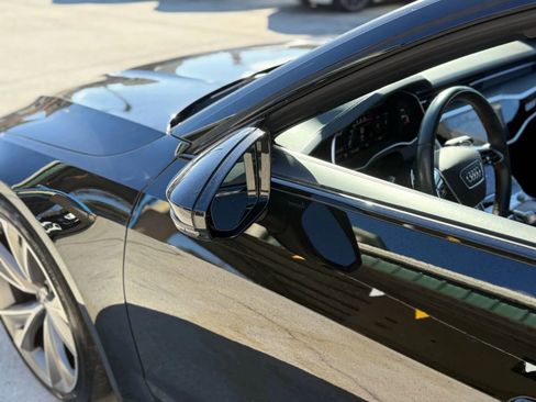 Used 2021 Audi RS 7 Sportback image 12