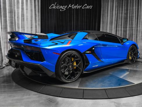 Used 2021 Lamborghini Aventador SVJ AWD/4WD image 52