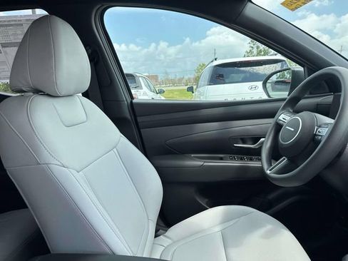 New 2026 Hyundai Santa Cruz SEL FWD image 15