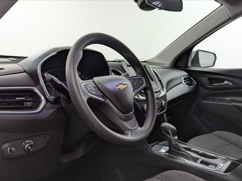 Used 2022 Chevrolet Equinox LT FWD image 23