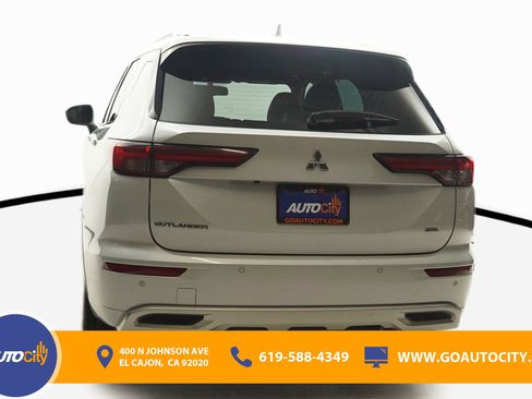 Used 2022 Mitsubishi Outlander SEL image 15