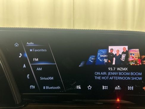 Used 2021 Cadillac Escalade Sport Platinum w/ Heavy-Duty Trailer Package image 17