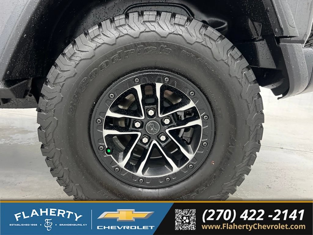 Used 2025 Jeep Wrangler Unlimited Sport AWD/4WD image 20