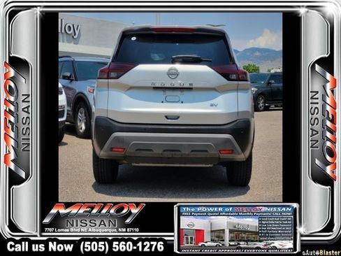 Certified 2023 Nissan Rogue SV FWD image 5