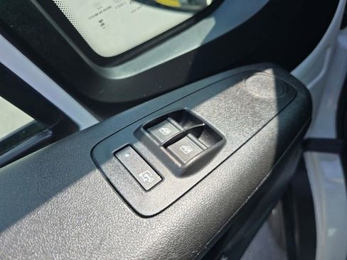 Used 2023 RAM ProMaster 2500 image 18