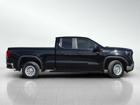 Used 2023 GMC Sierra 1500 Pro w/ Convenience Package RWD image 4