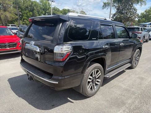 Used 2018 Toyota 4Runner Limited AWD/4WD image 3