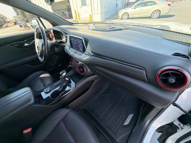 Certified 2022 Chevrolet Blazer RS w/ Enhanced Convenience Package AWD/4WD image 30
