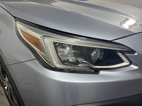 Used 2022 Subaru Outback Limited XT image 4