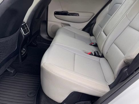 Used 2020 Kia Sportage EX FWD image 11