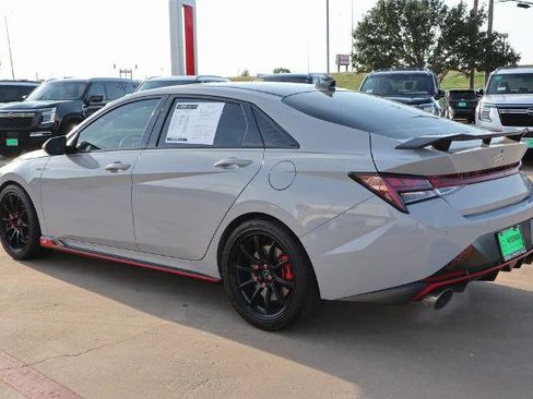 Used 2022 Hyundai Elantra N image 9