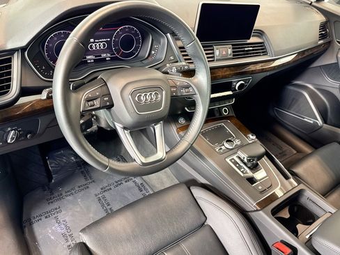 Used 2019 Audi Q5 2.0T Premium Plus w/ Premium Plus Package image 9