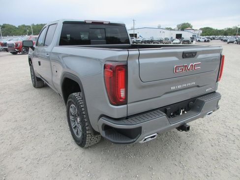 New 2026 GMC Sierra 1500 AT4 w/ AT4 Premium Package AWD/4WD image 9