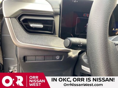 New 2026 Nissan Kicks SV w/ Illumination Package FWD image 26