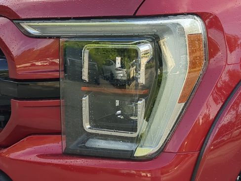 Certified 2022 Ford F150 Lariat w/ Equipment Group 502A High AWD/4WD image 44