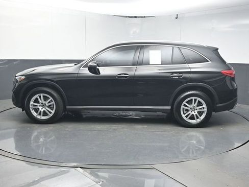 Used 2025 Mercedes-Benz GLC 300 image 5