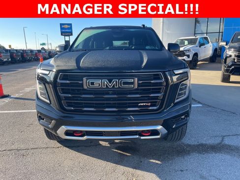 Certified 2025 GMC Yukon XL AT4 Ultimate image 16