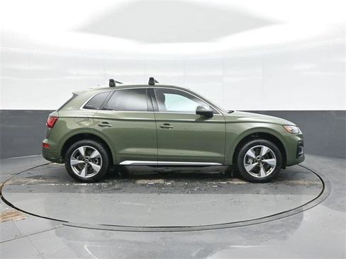 Used 2023 Audi Q5 2.0T Premium w/ Convenience Package image 8