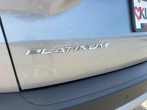 Used 2024 Ford Escape Platinum AWD/4WD image 43
