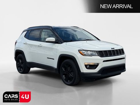 Used 2019 Jeep Compass Altitude image 1