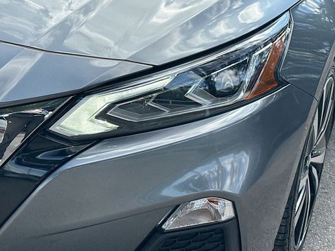 Used 2019 Nissan Altima 2.5 SR image 35