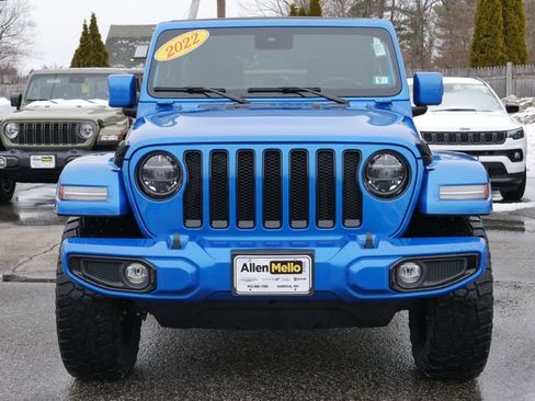 Used 2022 Jeep Wrangler Unlimited Sahara image 2
