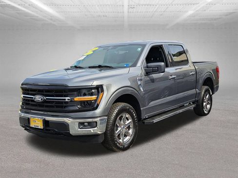 Certified 2025 Ford F150 XLT w/ Equipment Group 301A Standard AWD/4WD image 4