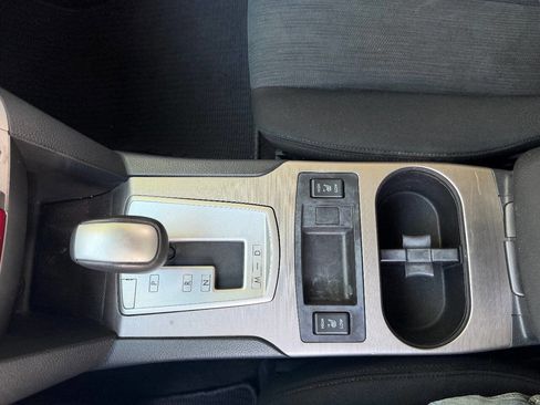 Used 2014 Subaru Outback 2.5i Premium image 32