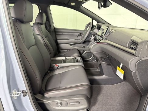 New 2026 Honda Odyssey Sport-L image 30