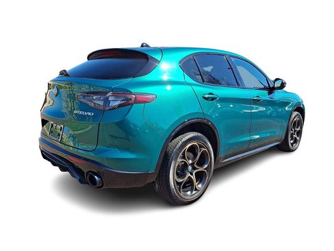 New 2025 Alfa Romeo Stelvio Sprint AWD/4WD image 4