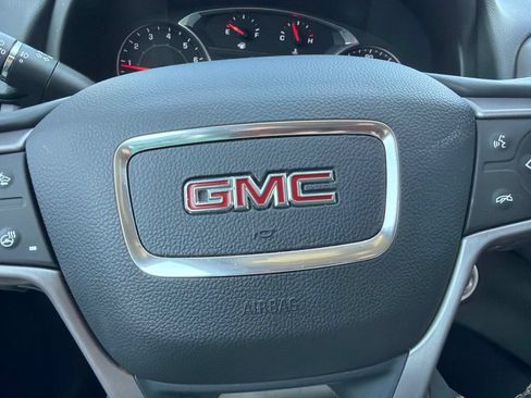 Used 2024 GMC Terrain AT4 w/ Tech Package AWD/4WD image 21