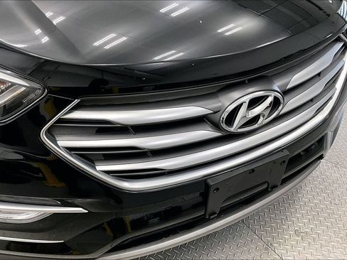 Used 2018 Hyundai Santa Fe Sport AWD/4WD image 27