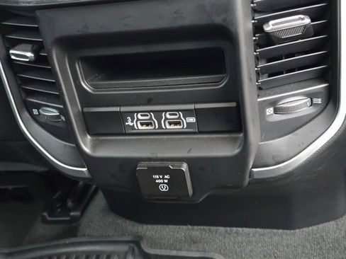 Used 2020 RAM 1500 Big Horn image 39