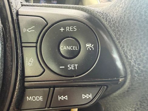 Used 2021 Toyota Corolla LE w/ Carpet Mat Package (TMS) FWD image 48