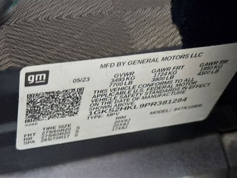 Used 2023 GMC Yukon XL AT4 w/ Technology Package image 36