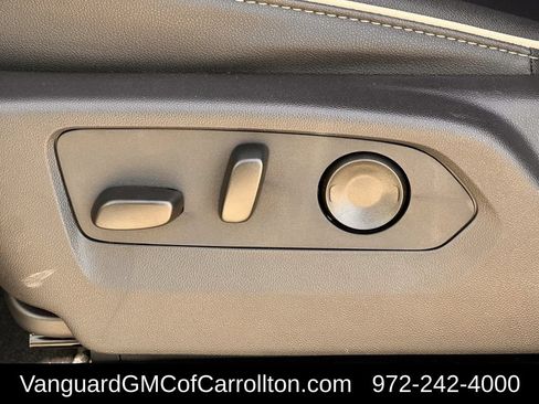 New 2026 GMC Yukon XL Elevation AWD/4WD image 22