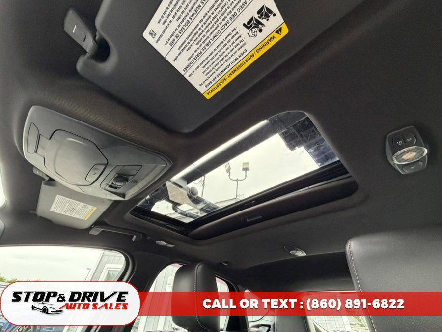 Used 2013 Ford Focus ST FWD image 14