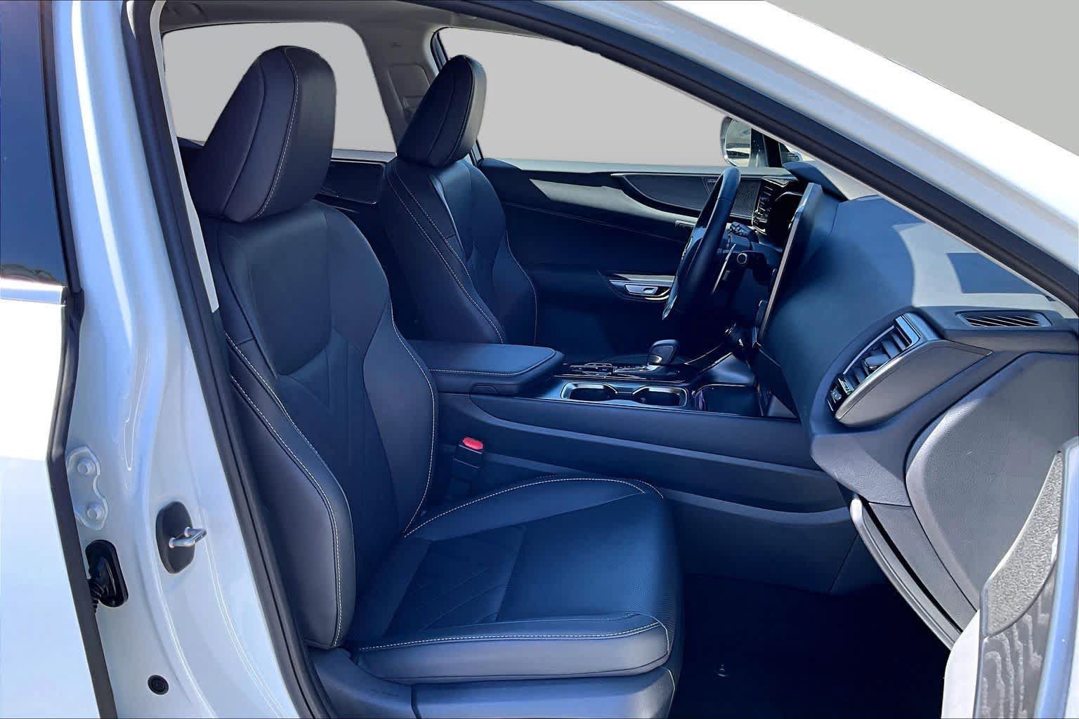 Certified 2026 Lexus NX 350 AWD w/ Accessory Package (2T) image 8