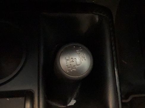 Used 2019 Toyota 4Runner TRD Off-Road AWD/4WD image 37